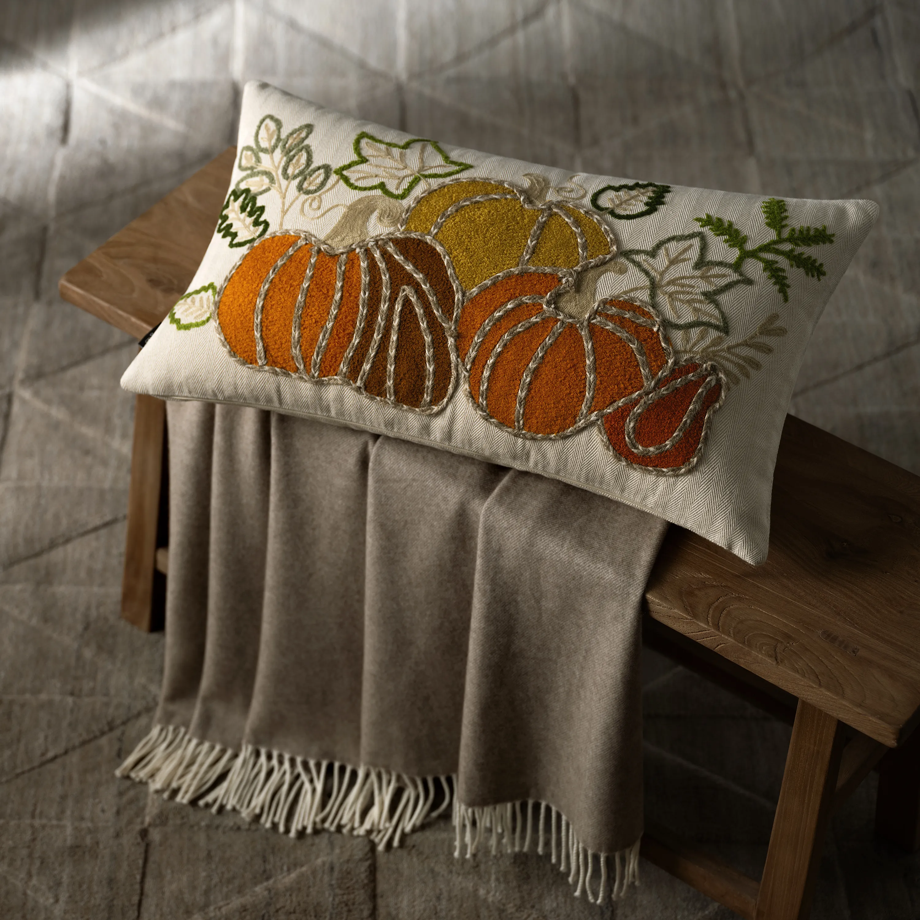 Декоративная подушка Арвеста