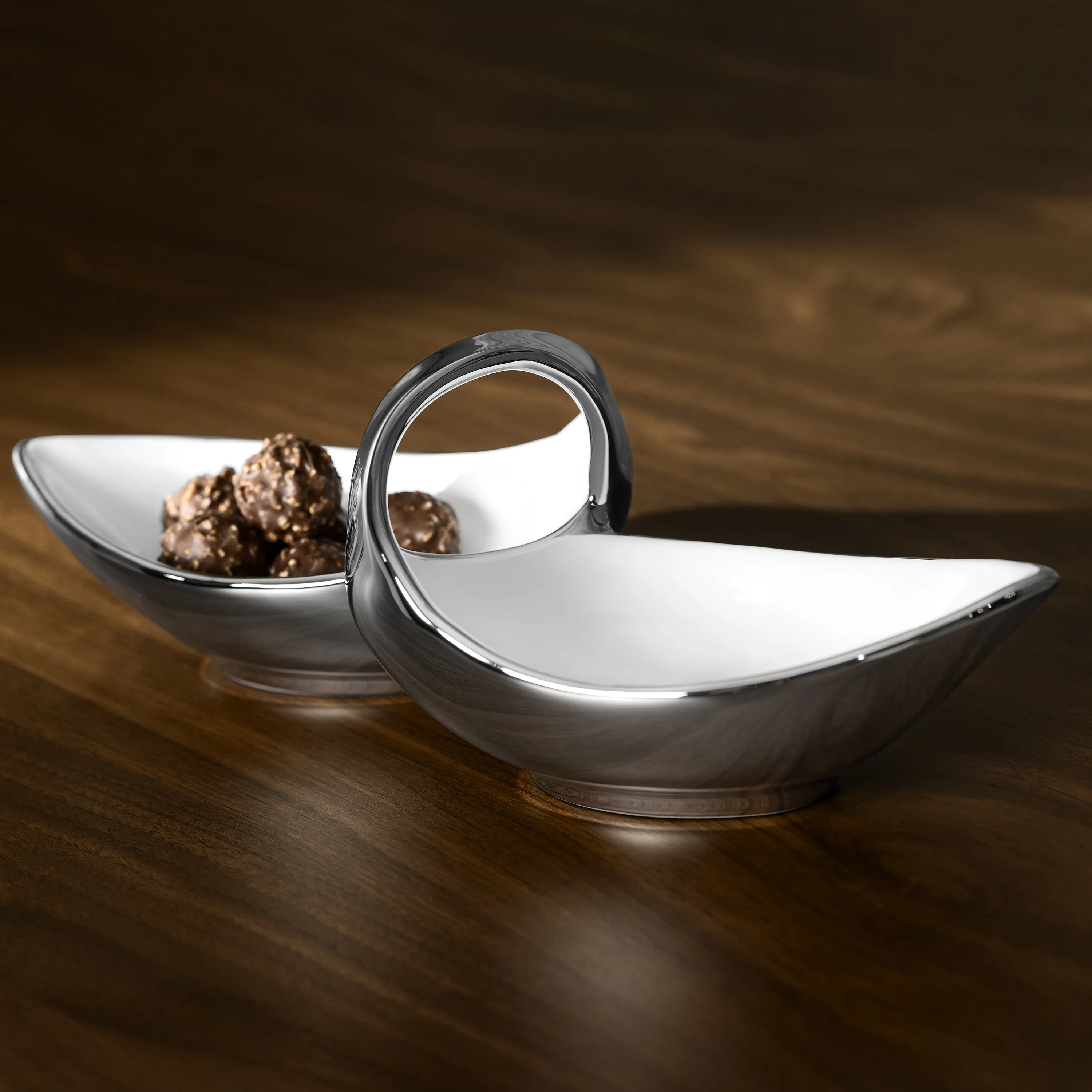 Менажница Бинош