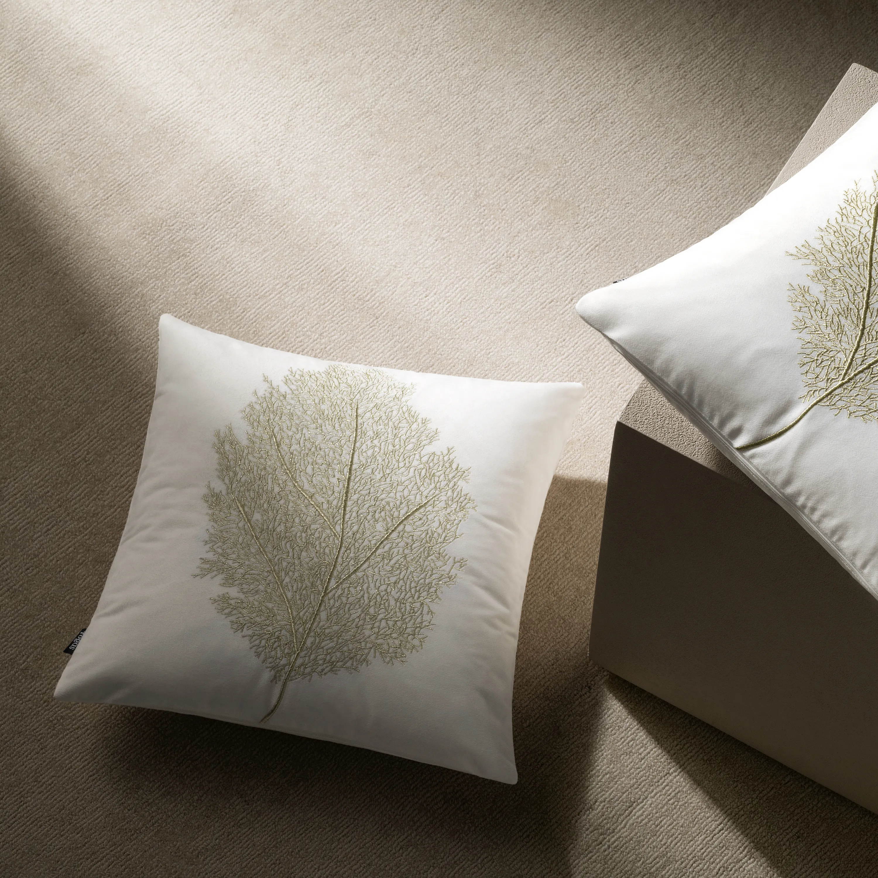 Декоративная подушка Эрмель