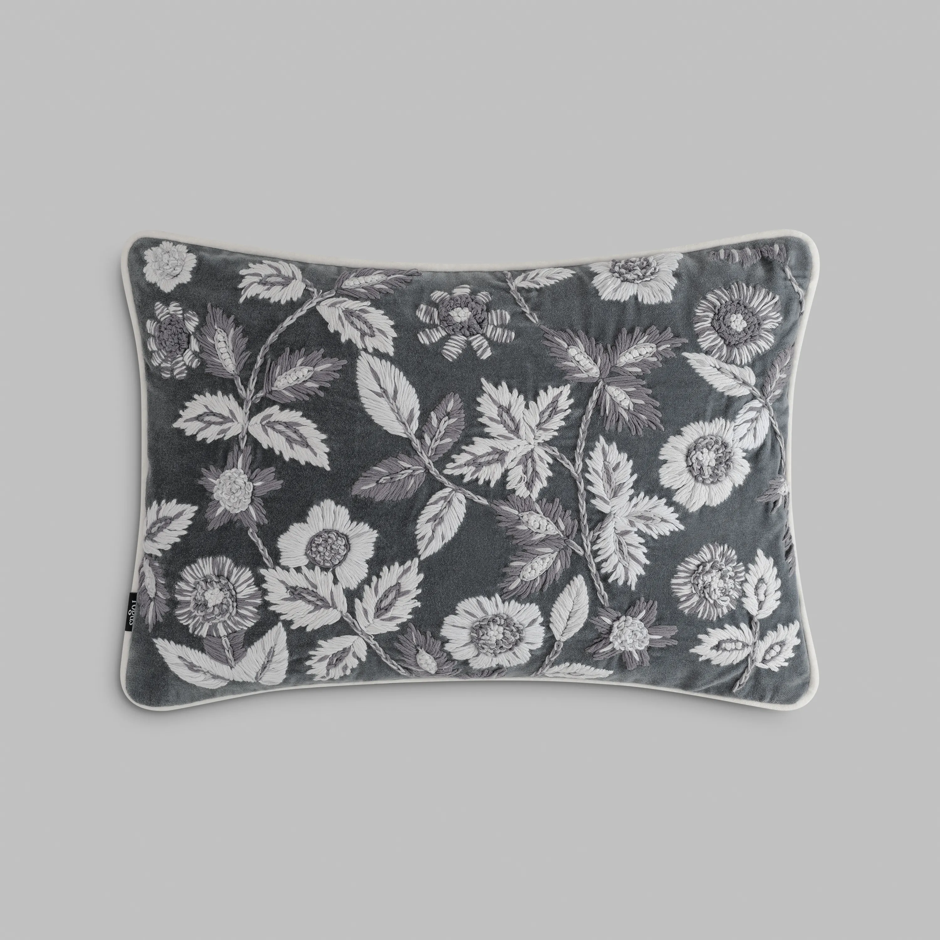 Декоративная подушка Феретта