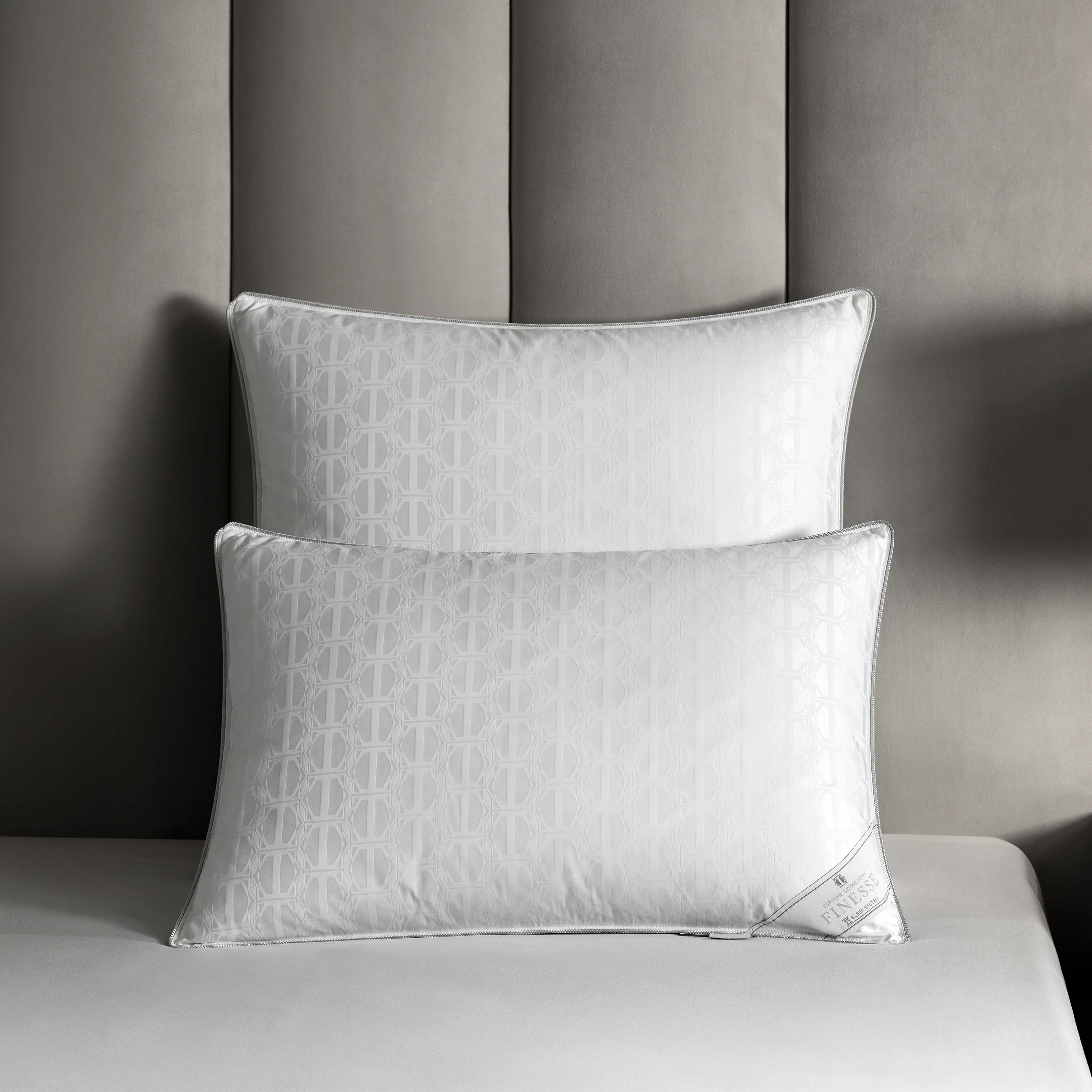 Подушка Финесс