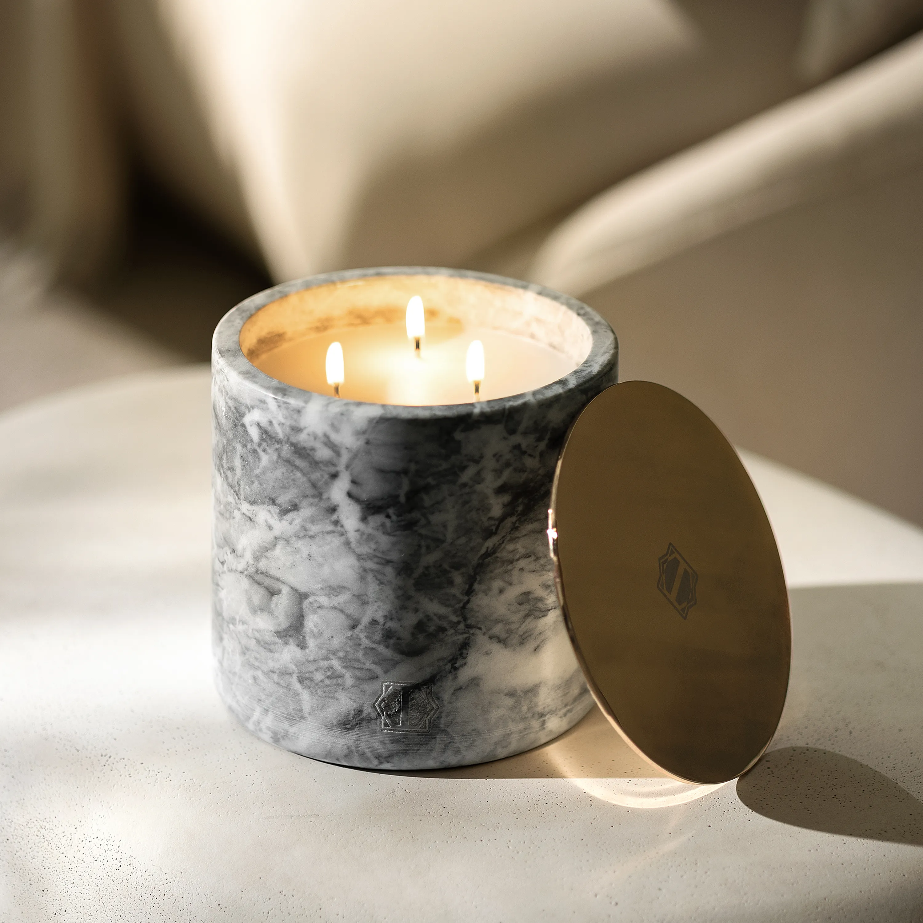 Свеча ароматическая Зелёная груша и мускус