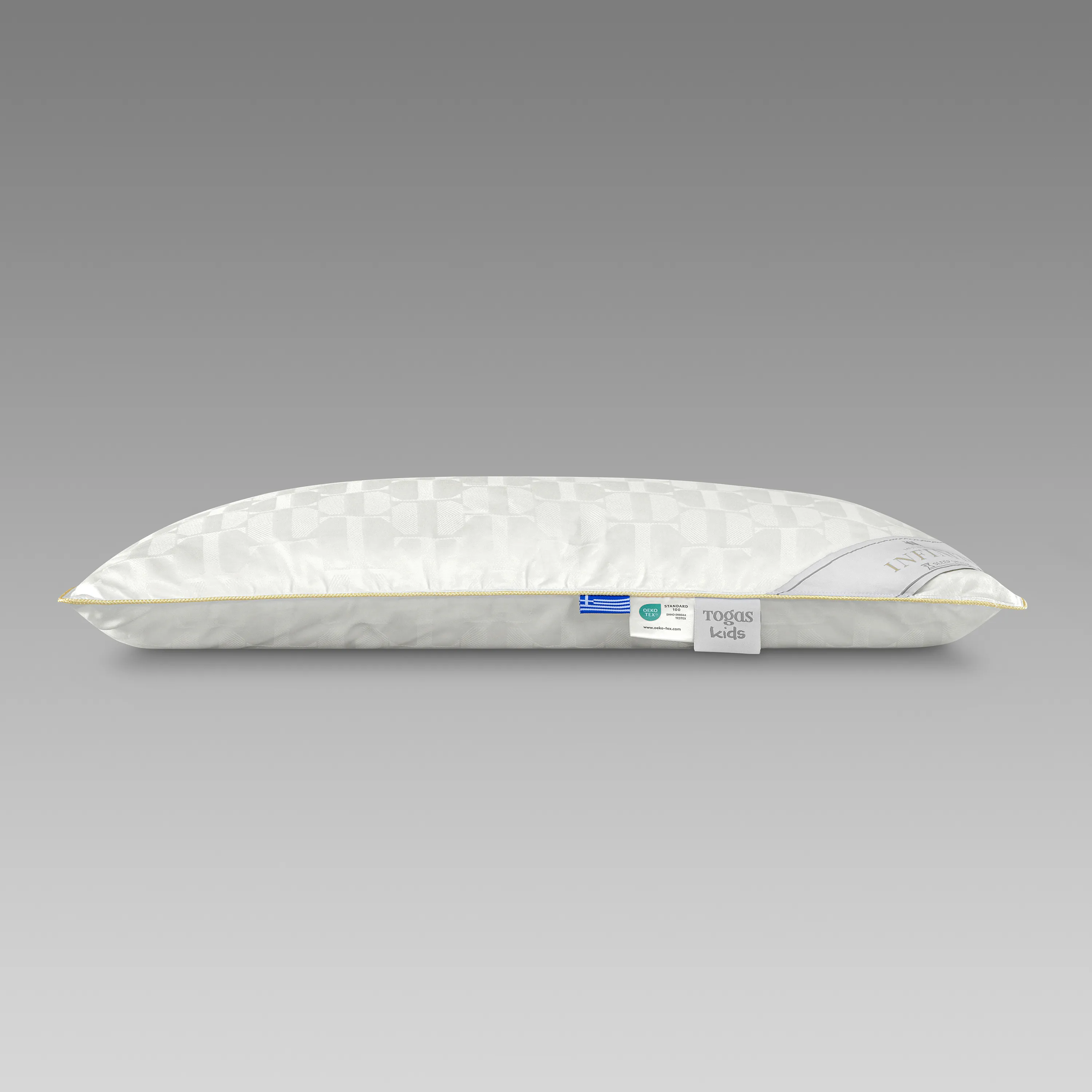 Детская подушка Инфинити