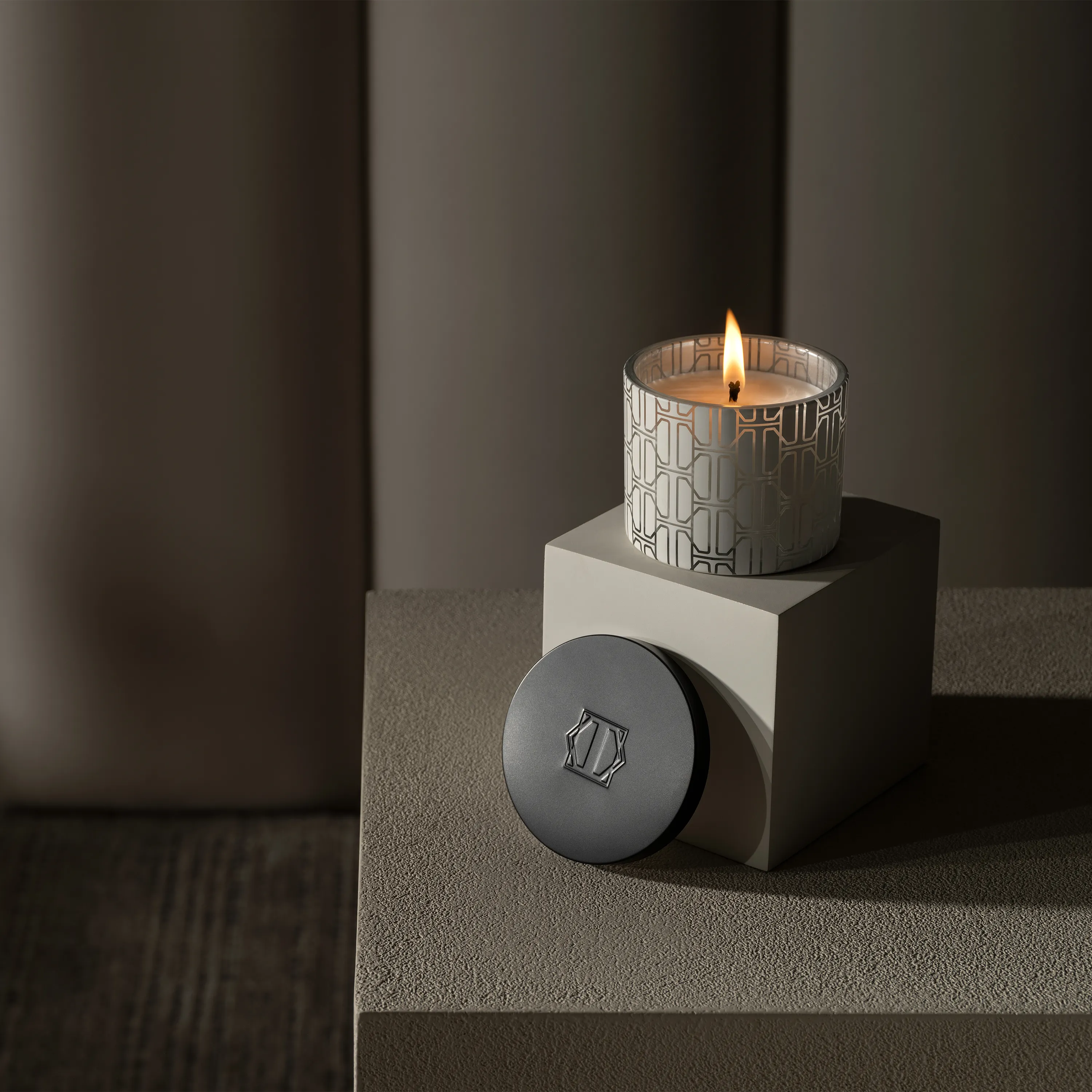 Свеча ароматическая  Жасмин и мускус