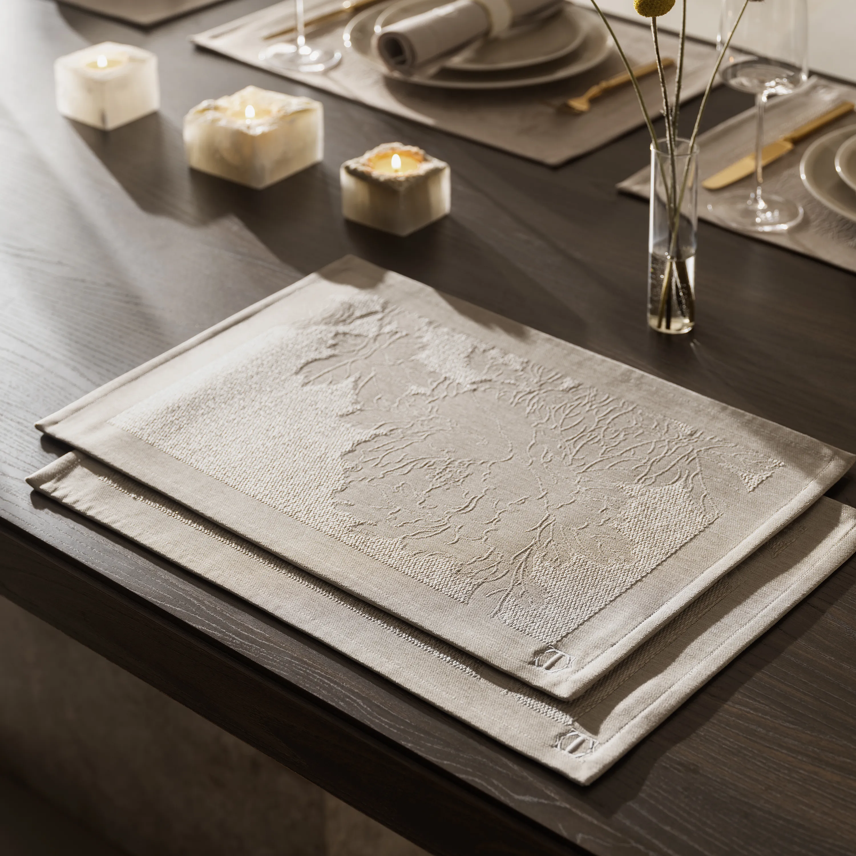 Подставка для сервировки стола Элиано