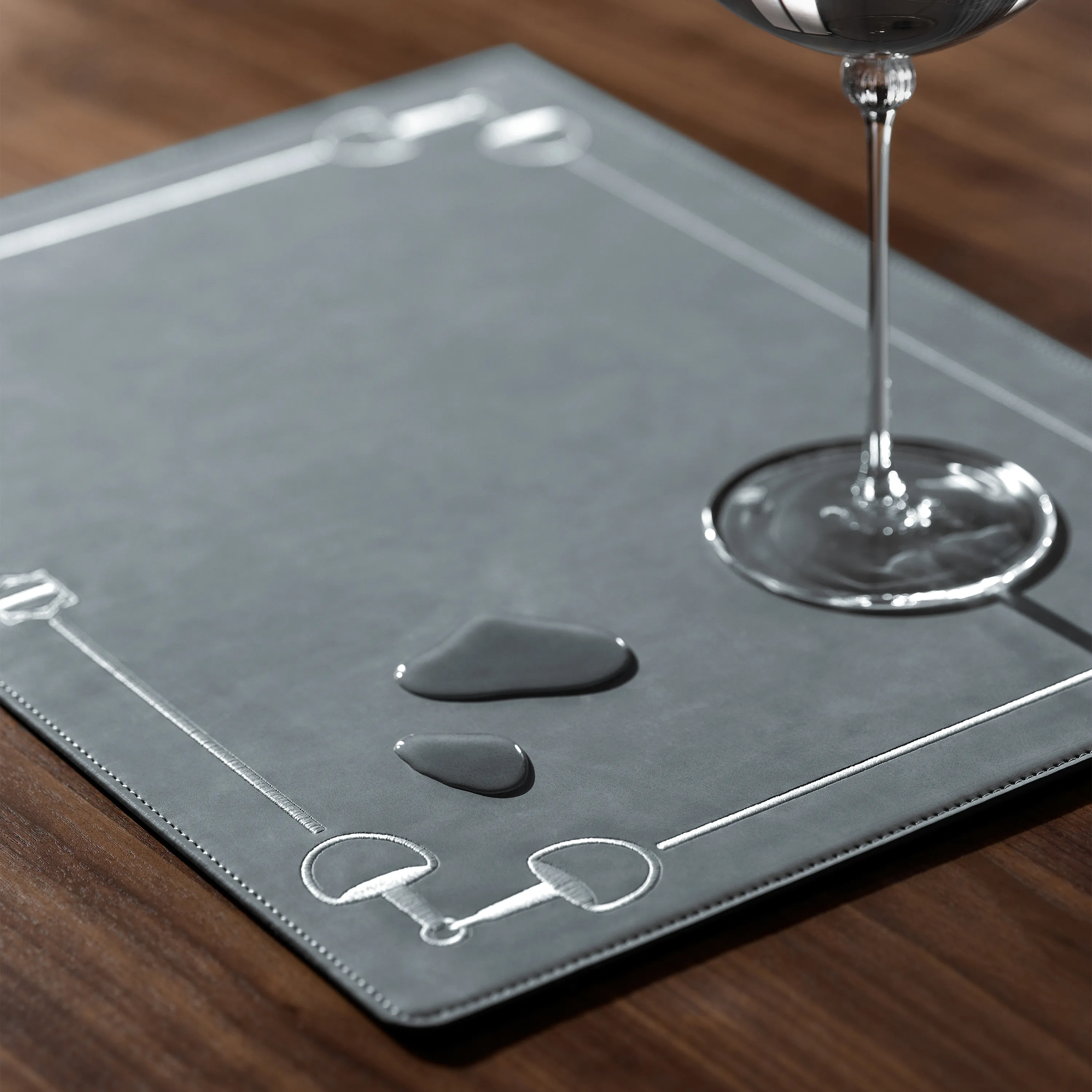 Подставка под горячее Вольтира