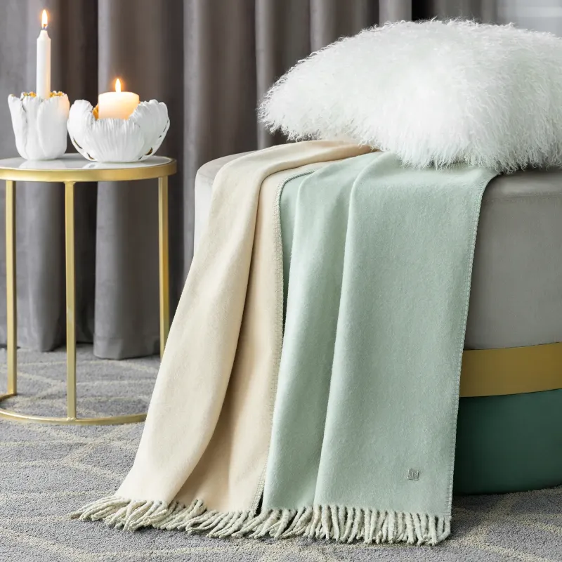 Плед Маринетти