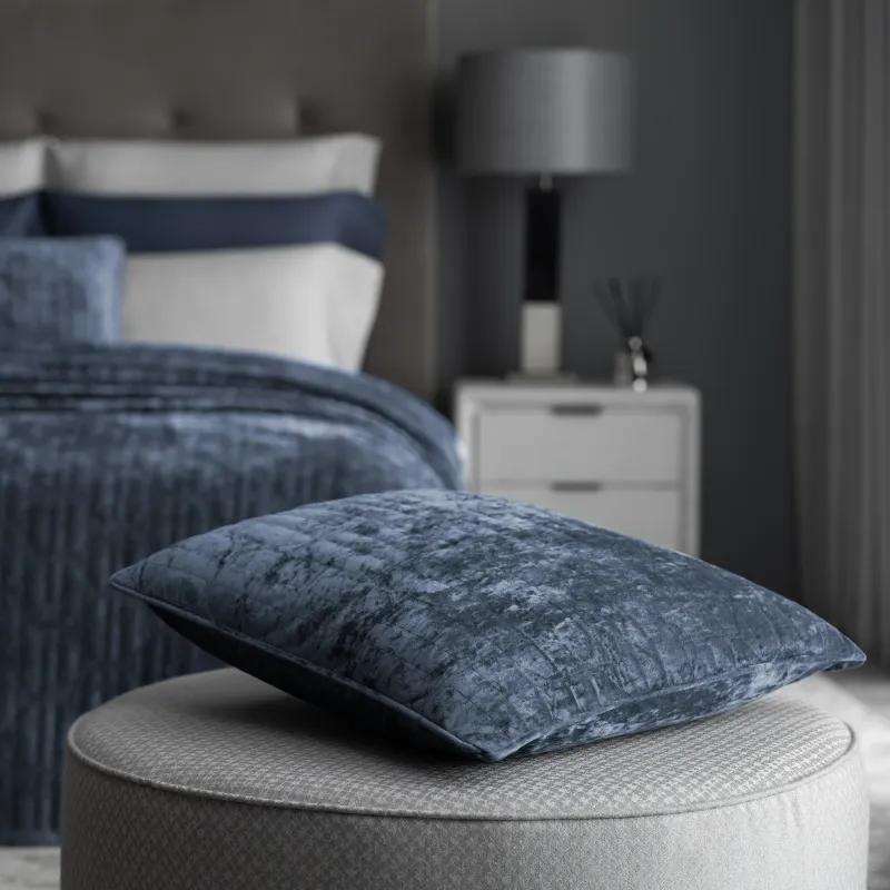 Декоративная подушка Арнас