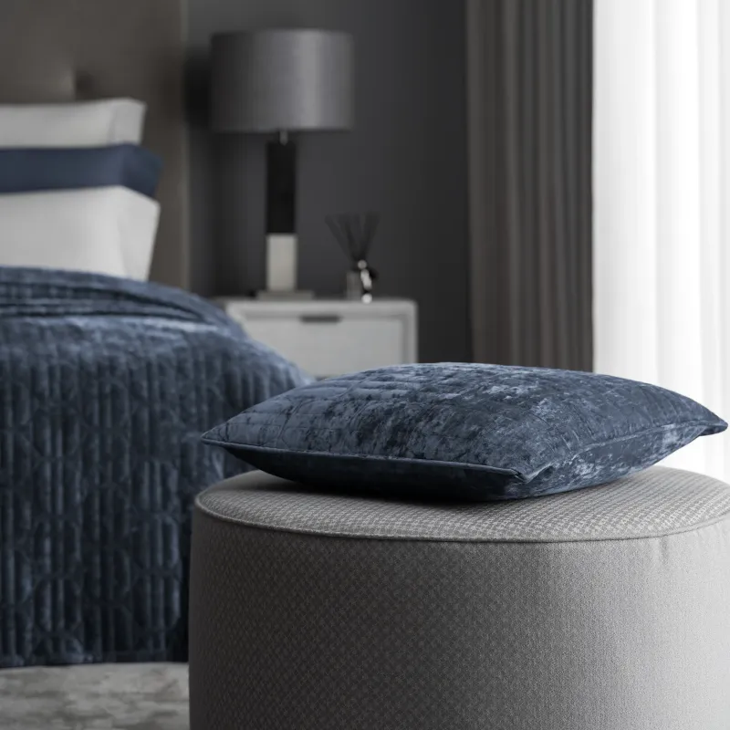 Декоративная подушка Арнас