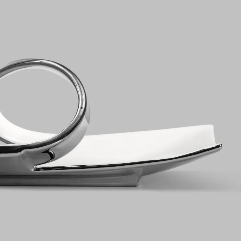 Блюдо Бинош