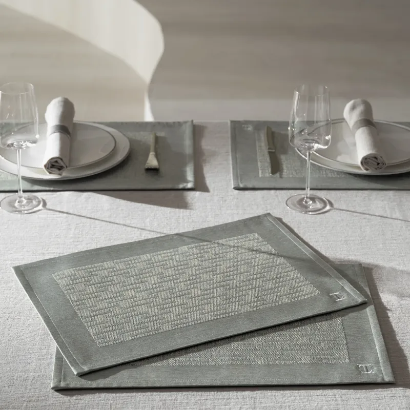 Подставка для сервировки стола Мартари