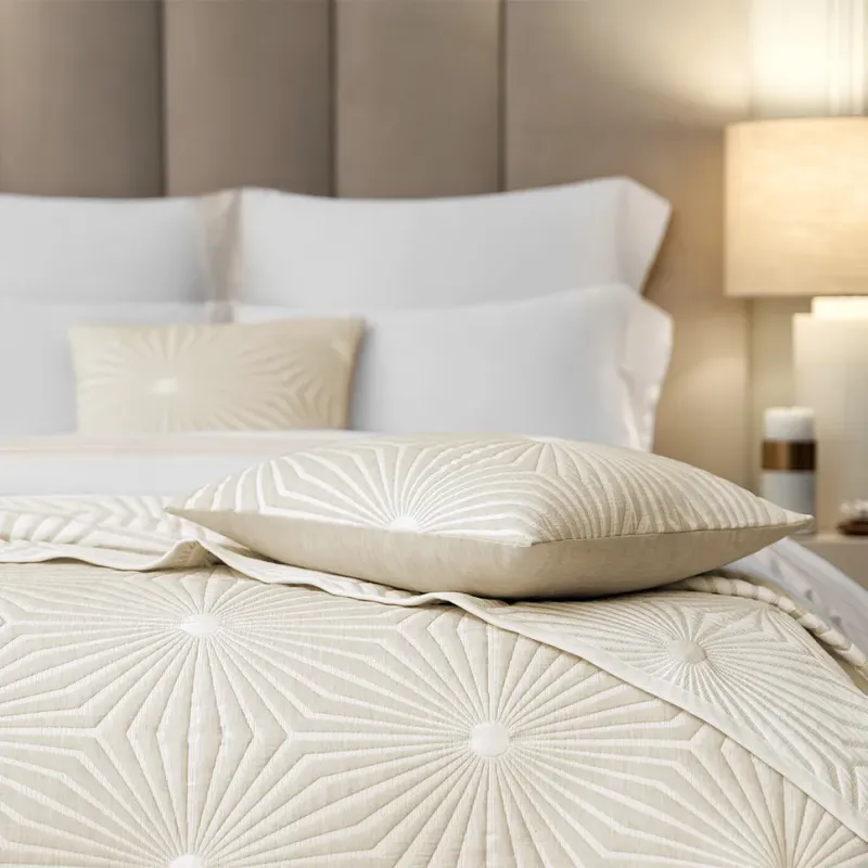 Декоративная подушка Эрсон