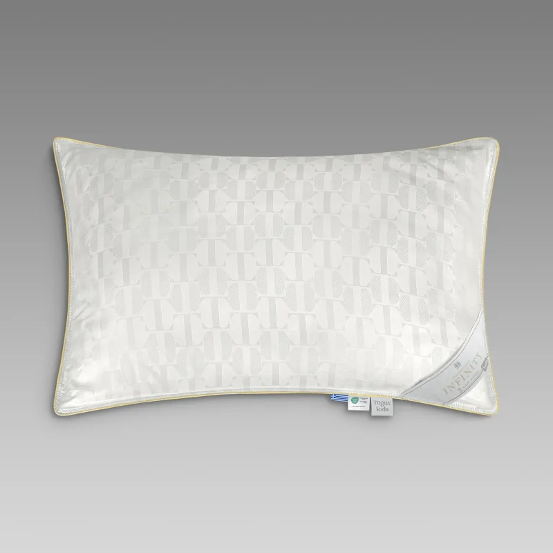 Детская подушка Инфинити