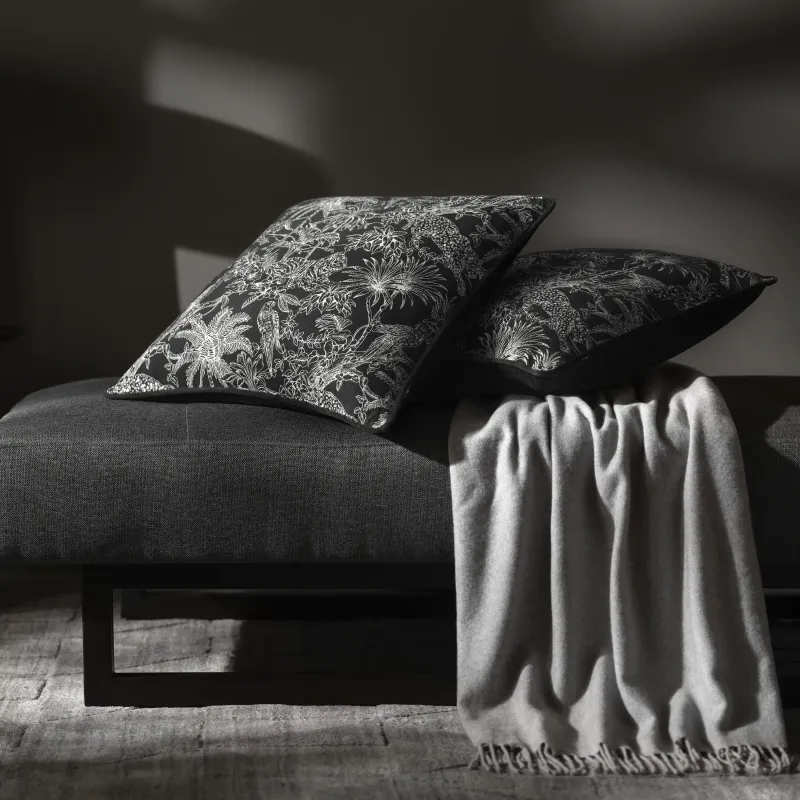 Декоративная подушка Джанглос