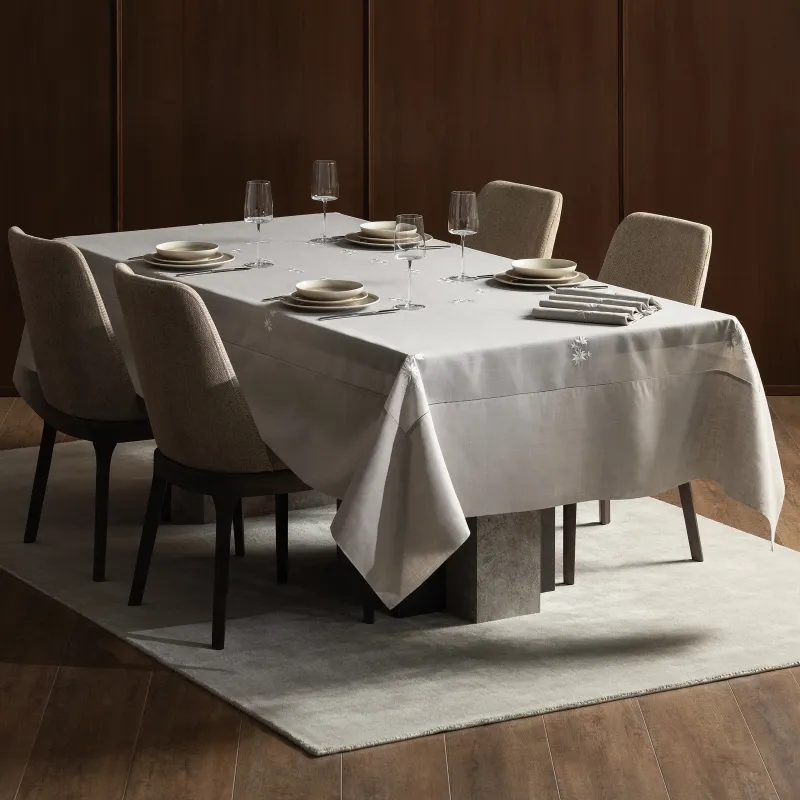 Скатерть Нелло