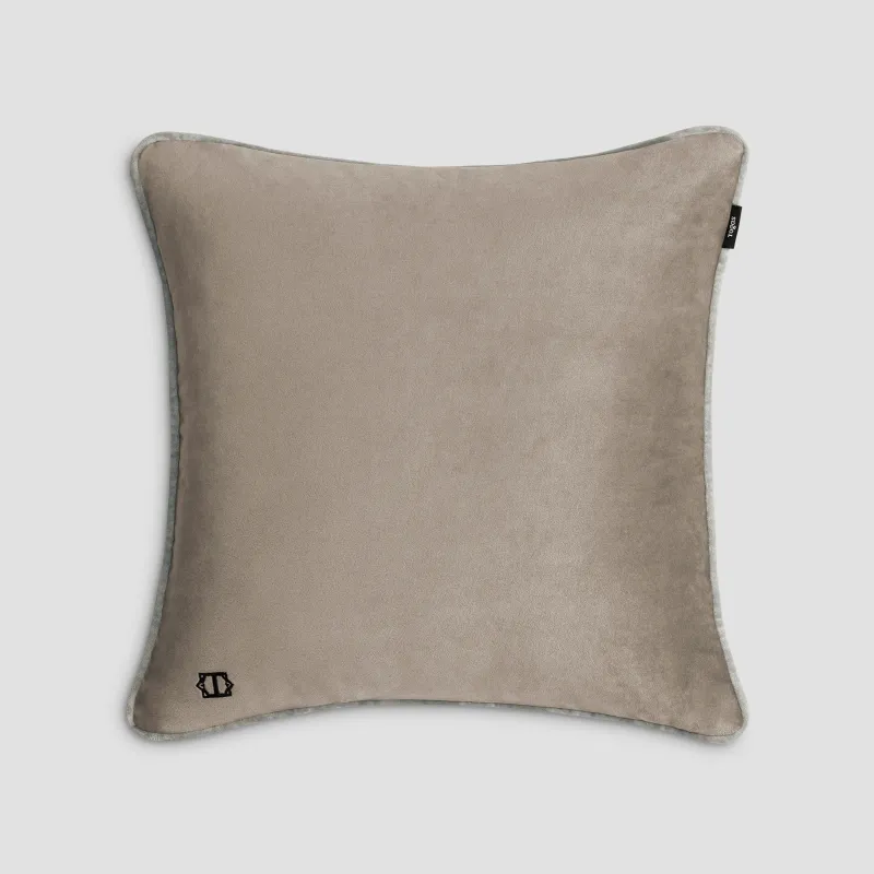 Декоративная подушка Нотарио