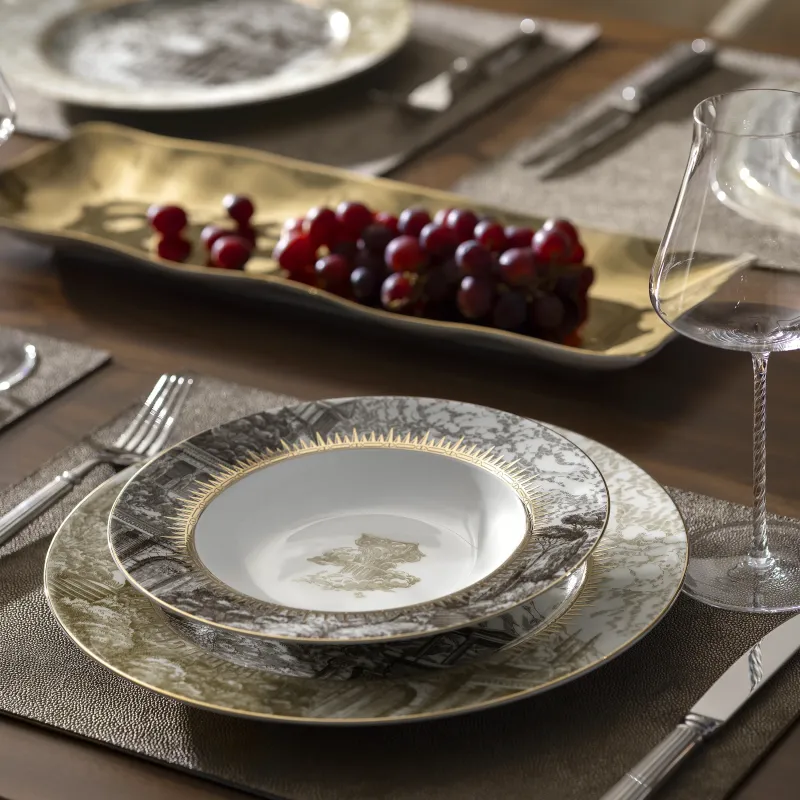 Тарелка суповая Олимпия