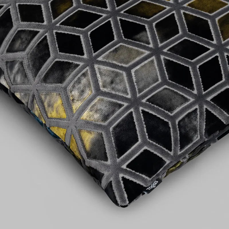 Декоративная подушка Пилари