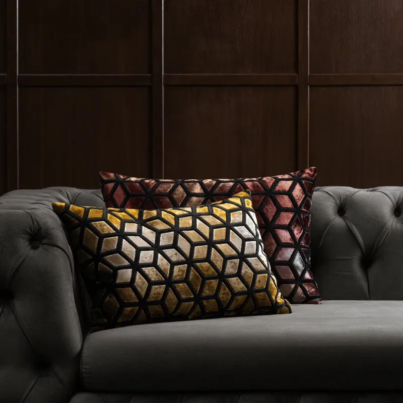 Декоративная подушка Пилари