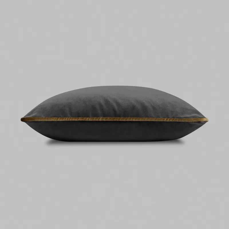 Декоративная подушка Плаур